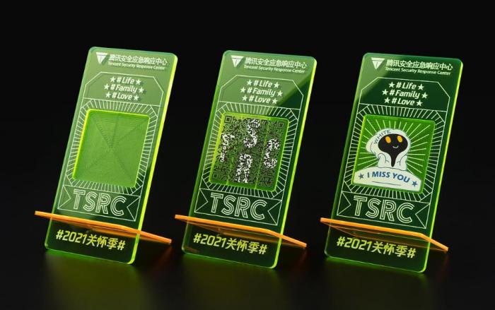 上海亞克力展示架定制_高透水晶質感_珠寶/手表/化妝品專用展架